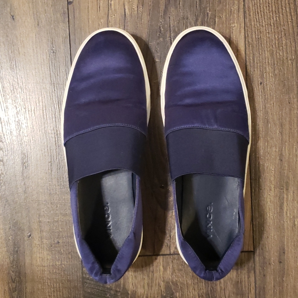 Vince corbin slip on shoes